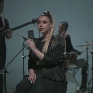 بێ چارە بووم